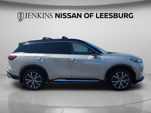 Used 2023 INFINITI QX60 Autograph w/ Cargo Package AWD/4WD image 3