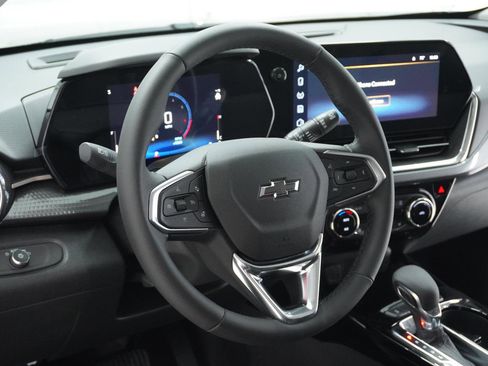 New 2026 Chevrolet Trax ACTIV w/ Driver Confidence Package FWD image 17