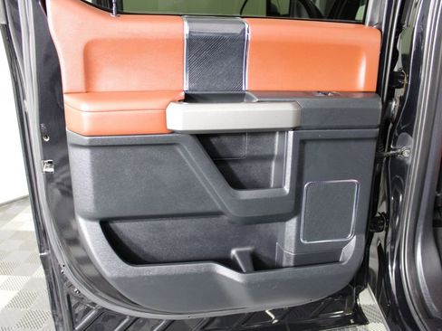 Used 2020 Ford F350 Platinum image 37