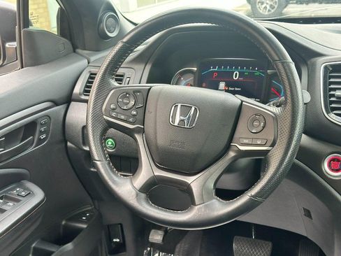 Used 2022 Honda Pilot TrailSport image 16