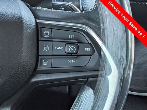 New 2025 Jeep Grand Cherokee Limited image 10