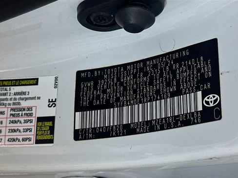 Used 2024 Toyota Corolla LE FWD image 12