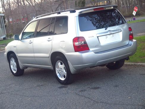 Used 2005 Toyota Highlander Limited AWD/4WD image 33