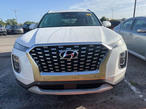 Used 2020 Hyundai Palisade SEL w/ Convenience Package FWD image 2