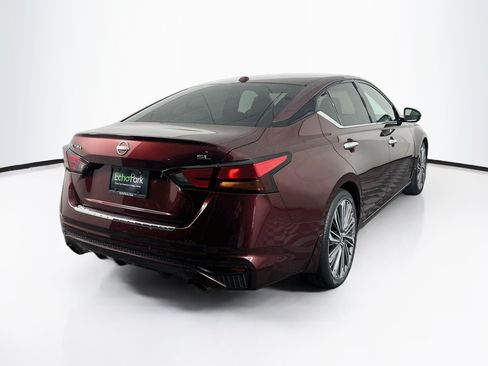 Used 2023 Nissan Altima 2.5 SL FWD image 9
