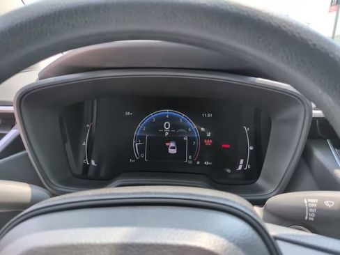Used 2026 Toyota Corolla LE w/ LE Premium Package FWD image 21