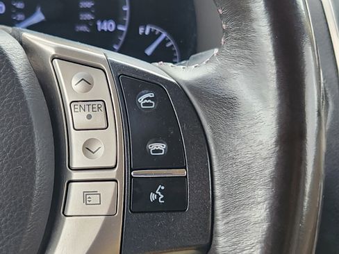 Used 2014 Lexus RX 450h AWD image 30