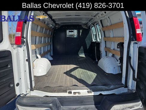 Certified 2024 GMC Savana 2500 w/ Driver Convenience Package RWD image 14