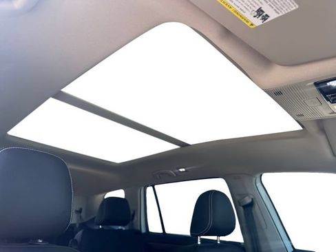 New 2026 Volkswagen Atlas SE FWD image 15