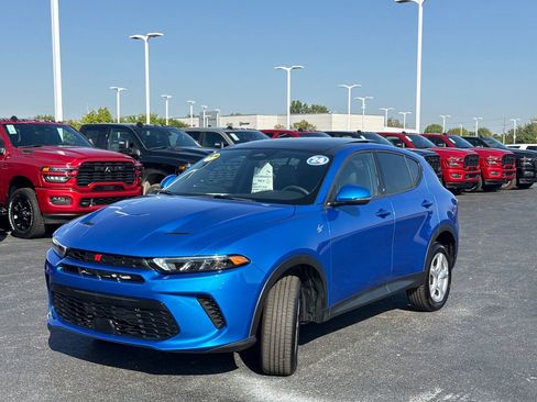 Certified 2024 Dodge Hornet GT image 7