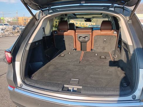 Used 2023 Acura MDX SH-AWD w/ Technology Package image 36