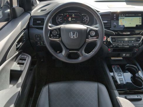 Used 2022 Honda Passport Elite image 14