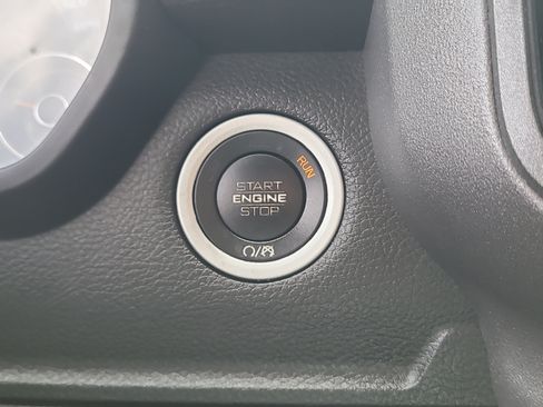 Used 2019 RAM 1500 Tradesman RWD image 28