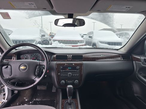 Used 2012 Chevrolet Impala LT image 26