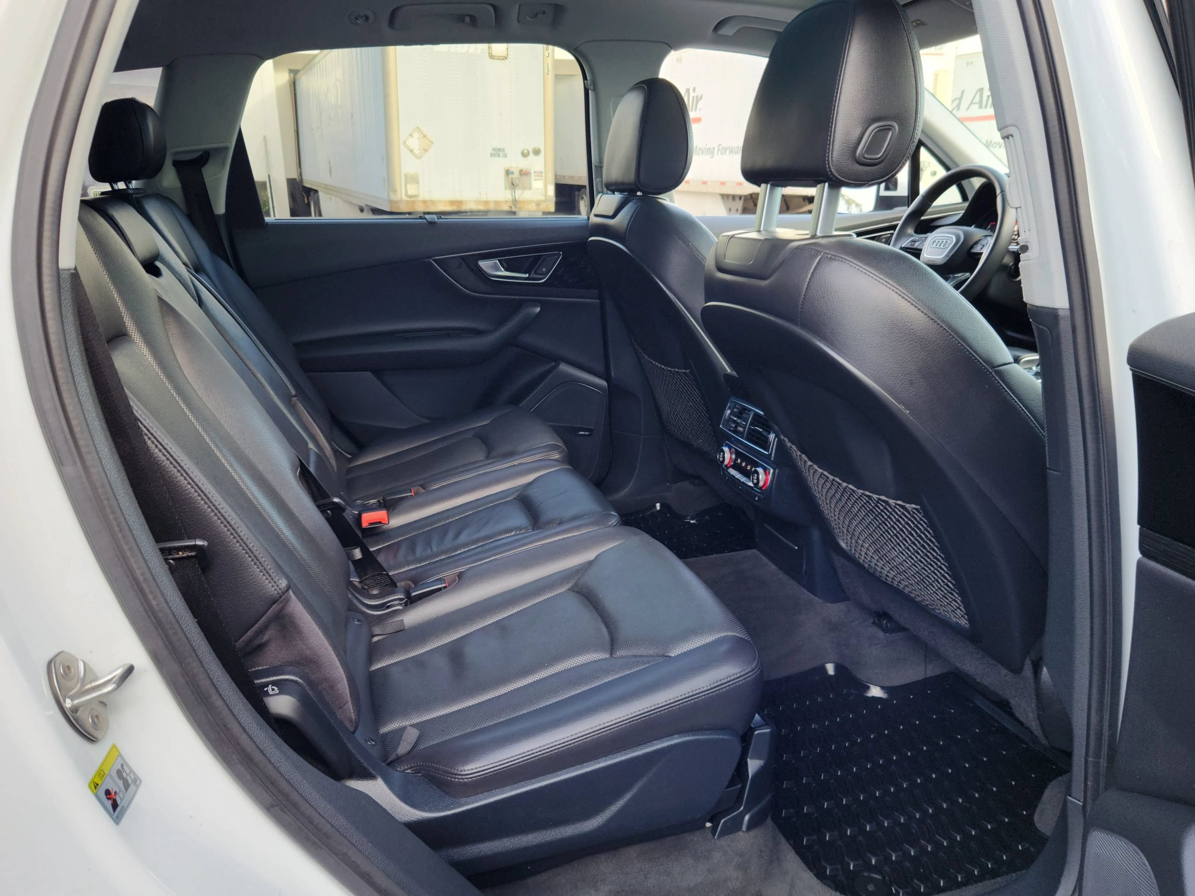 Used 2017 Audi Q7 3.0T Premium Plus AWD/4WD image 19