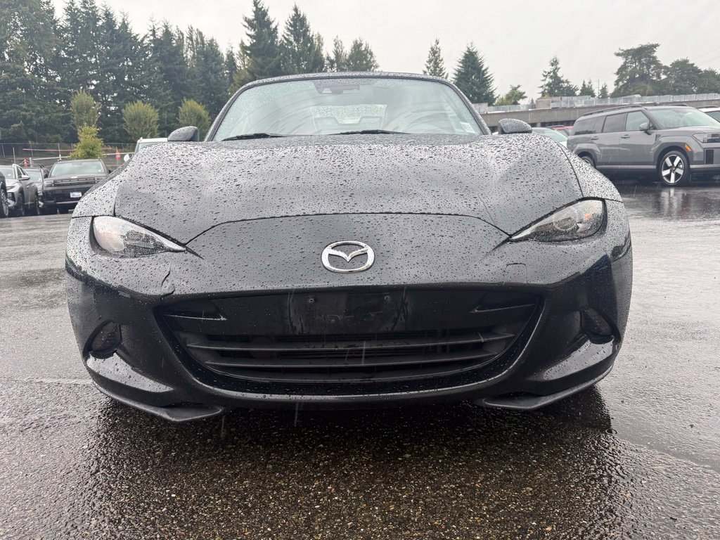 Used 2016 MAZDA MX-5 Miata Grand Touring RWD image 2