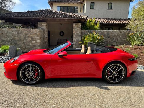 Used 2021 Porsche 911 Carrera S image 65