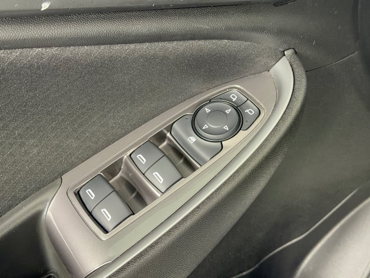 Used 2023 Chevrolet Malibu LS w/ Driver Confidence Package FWD image 17