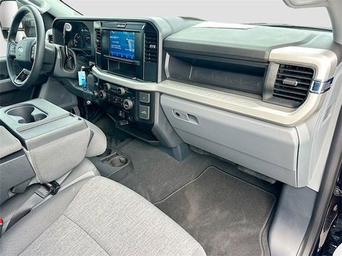 Used 2025 Ford F250 XL w/ STX Appearance Package image 26
