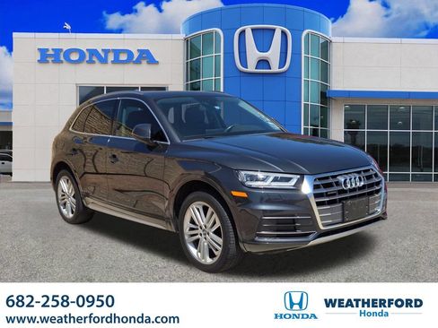 Used 2019 Audi Q5 2.0T Premium Plus w/ Premium Plus Package AWD/4WD image 1