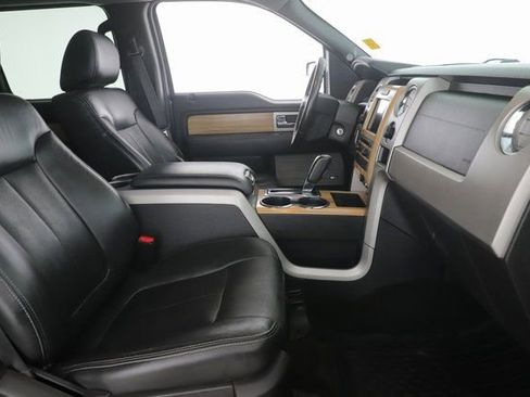 Used 2011 Ford F150 Lariat w/ Lariat Chrome Pkg image 30
