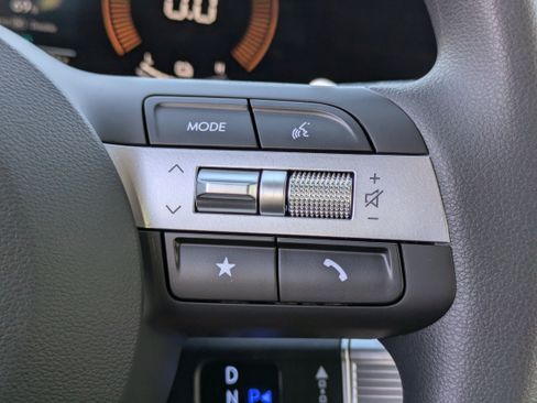 New 2026 Hyundai Tucson Blue SE image 24