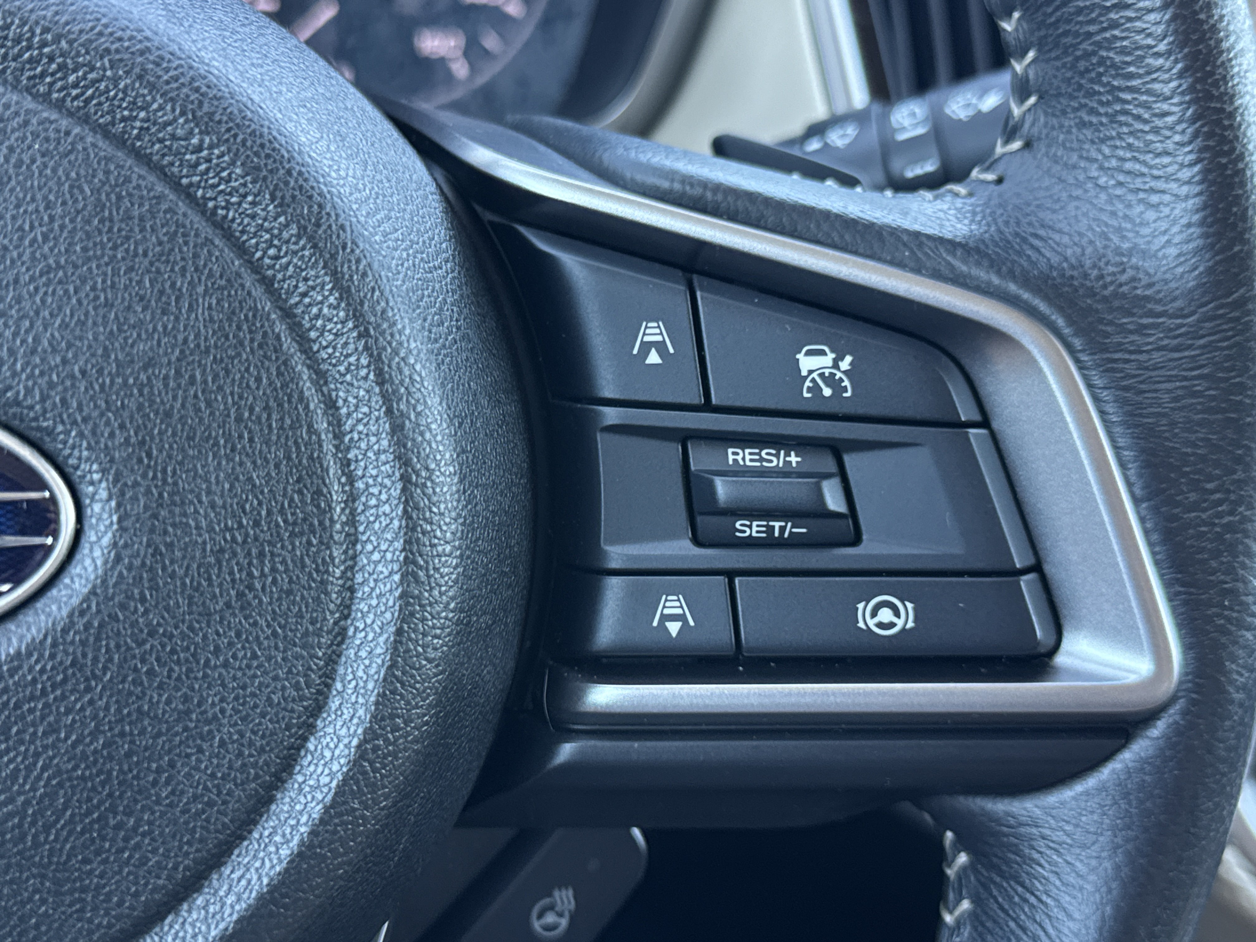 Certified 2024 Subaru Outback Limited AWD/4WD image 17