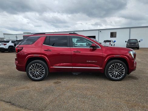 New 2026 GMC Terrain Denali AWD/4WD image 7