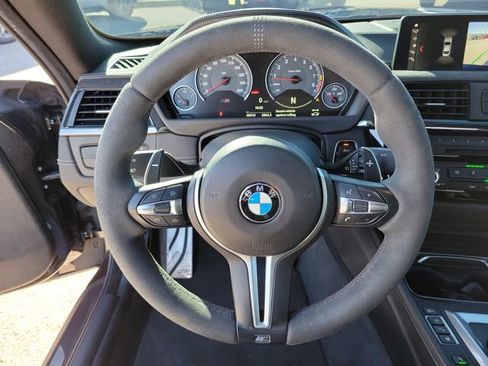 Used 2019 BMW M4 CS RWD image 23