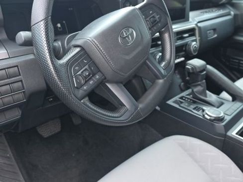 Certified 2025 Toyota Tacoma SR5 AWD/4WD image 12