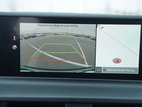 Used 2025 Kia Seltos S image 28