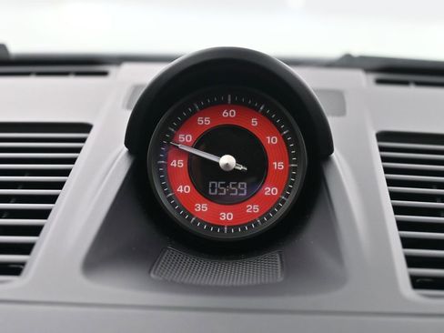 Certified 2023 Porsche 911 Carrera w/ Premium Package image 32