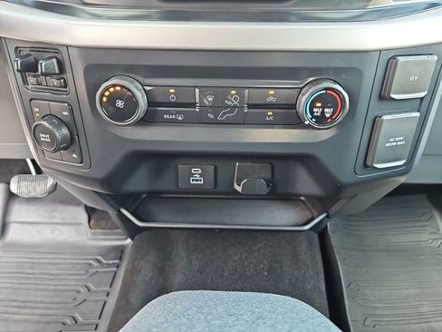 Used 2022 Ford F150 XLT w/ Trailer Tow Package AWD/4WD image 26