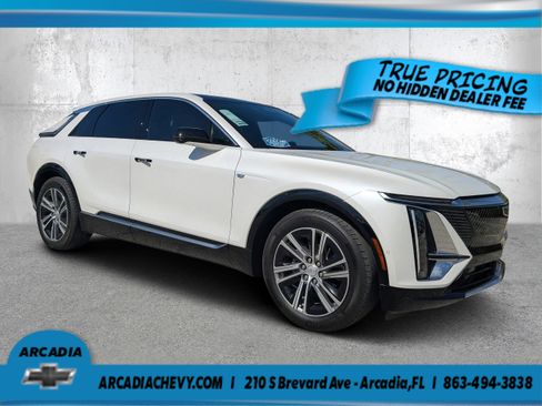 Used 2024 Cadillac Lyriq Luxury RWD image 1