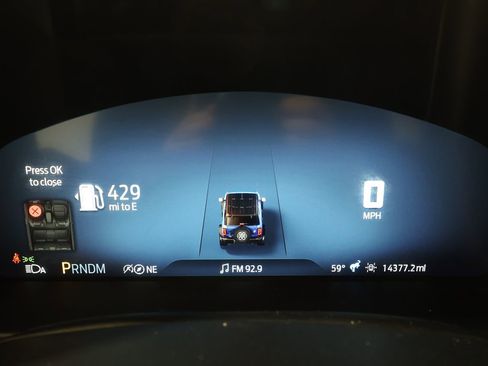 Used 2025 Ford Bronco Big Bend image 11