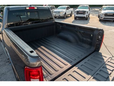 Used 2025 RAM 1500 Big Horn AWD/4WD image 34