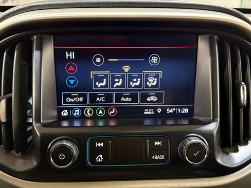 Used 2019 GMC Canyon Denali image 19