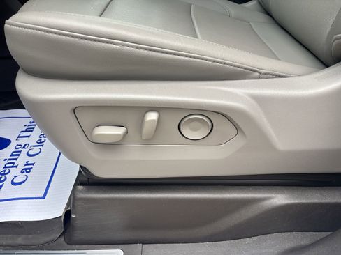 Used 2024 GMC Sierra 1500 SLT w/ SLT Premium Plus Package image 15