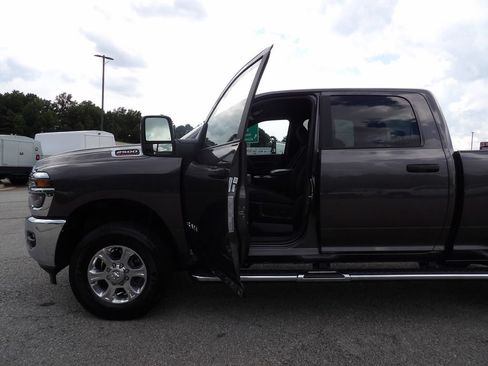Used 2026 RAM 2500 Big Horn AWD/4WD image 13