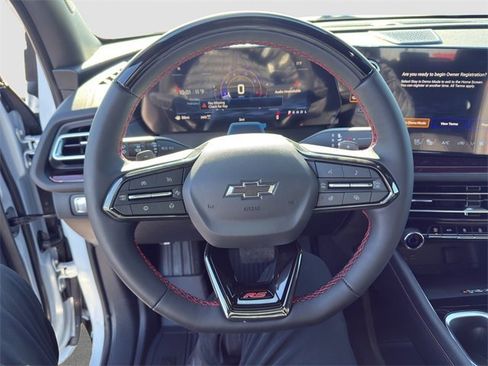 New 2026 Chevrolet Traverse RS w/ LPO, Floor Liner Package image 10