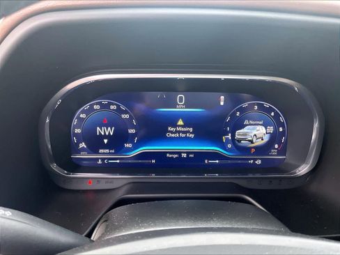 Used 2023 Chevrolet Tahoe High Country image 22