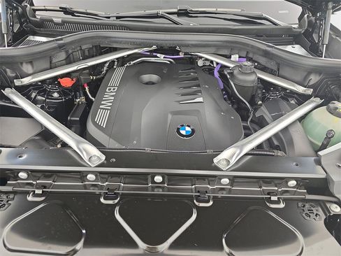 New 2026 BMW X5 xDrive40i w/ M Sport Package image 32