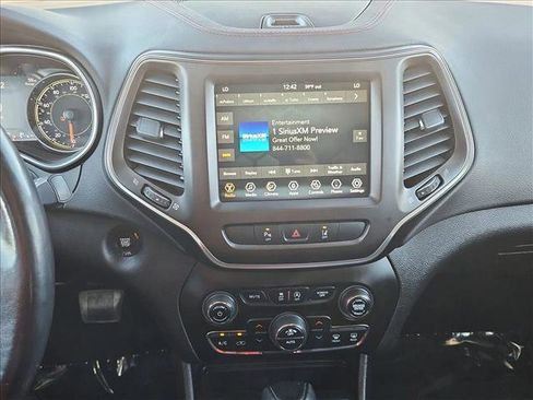 Used 2021 Jeep Cherokee Trailhawk w/ Trailer Tow Group image 15