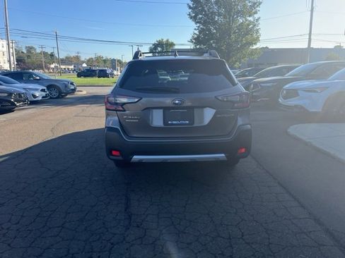 Used 2024 Subaru Outback Limited image 9