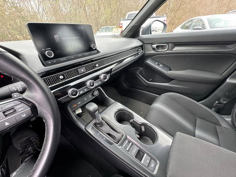 Used 2025 Honda Civic Sport image 22