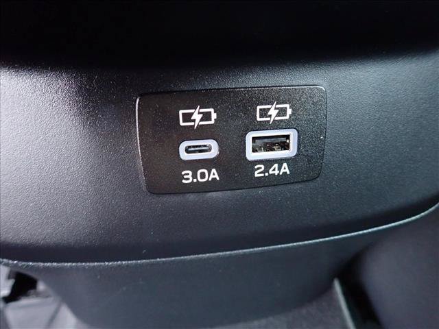 Certified 2025 Subaru Legacy Premium AWD/4WD image 9