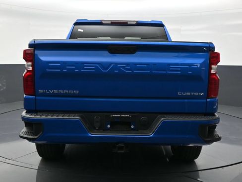 Used 2024 Chevrolet Silverado 1500 Custom RWD image 4
