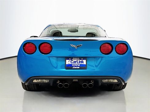 Used 2011 Chevrolet Corvette Coupe w/ 1LT image 5