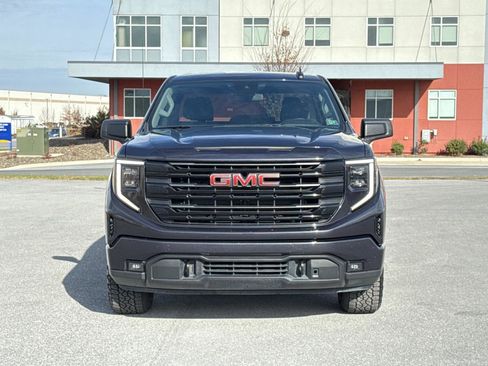 Used 2023 GMC Sierra 1500 Elevation image 28