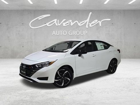 New 2025 Nissan Versa SR image 1